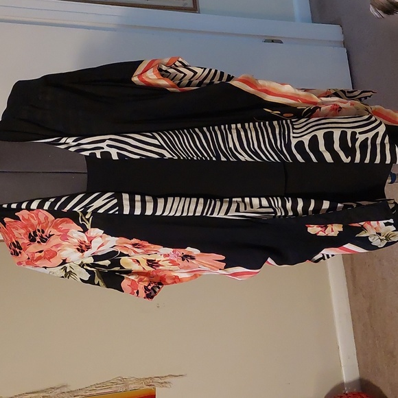 Chico's Tops - Reversible ruana top